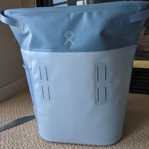 Hydro Flask Day Escape Soft Cooler Pack 20L Backpack